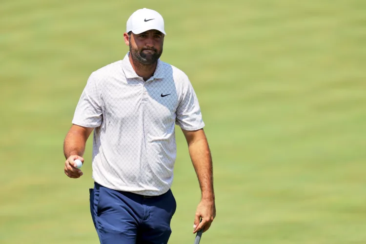 Scheffler begins chase for FedEx Cup title